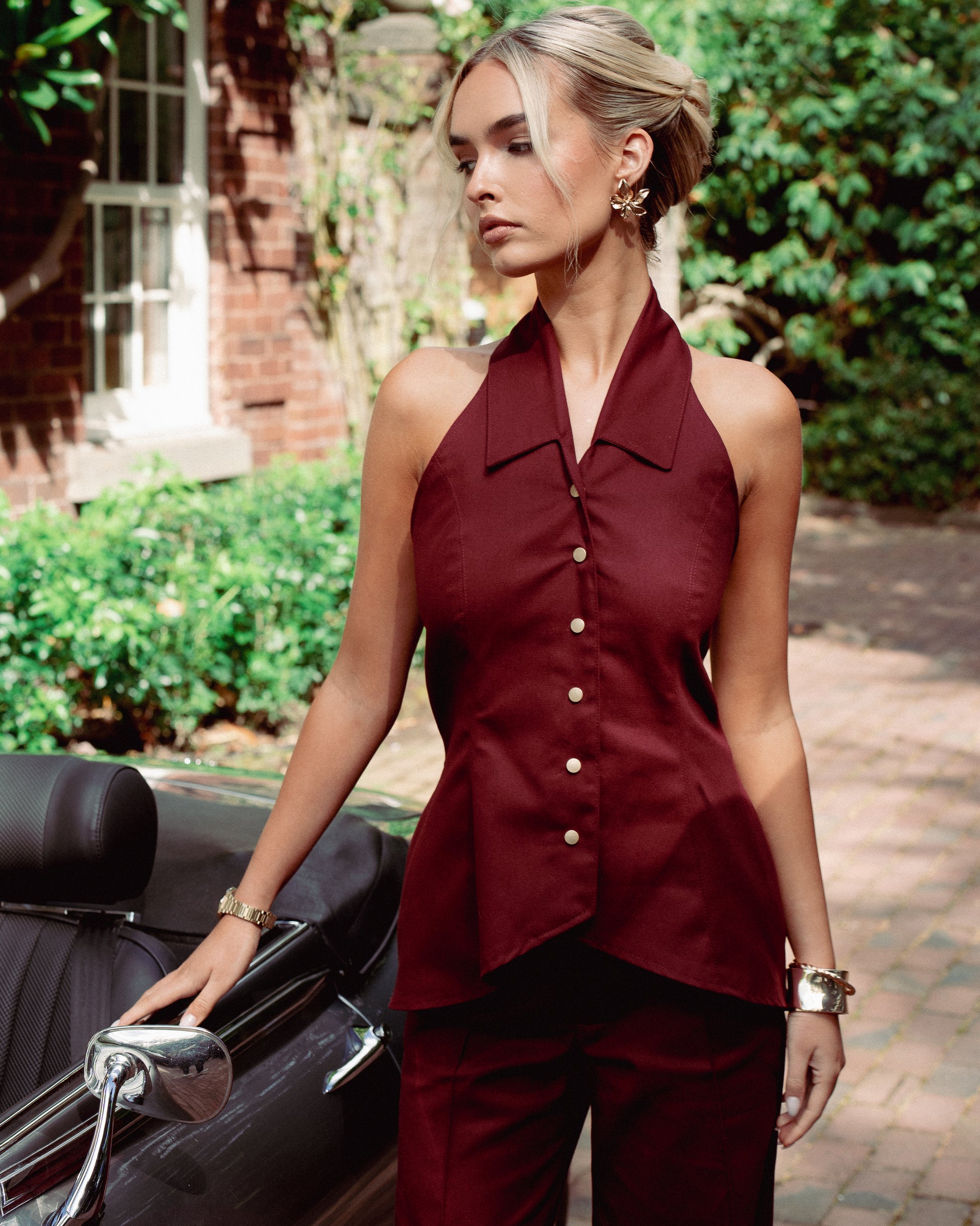 Novacki Backless Waistcoat in Plum