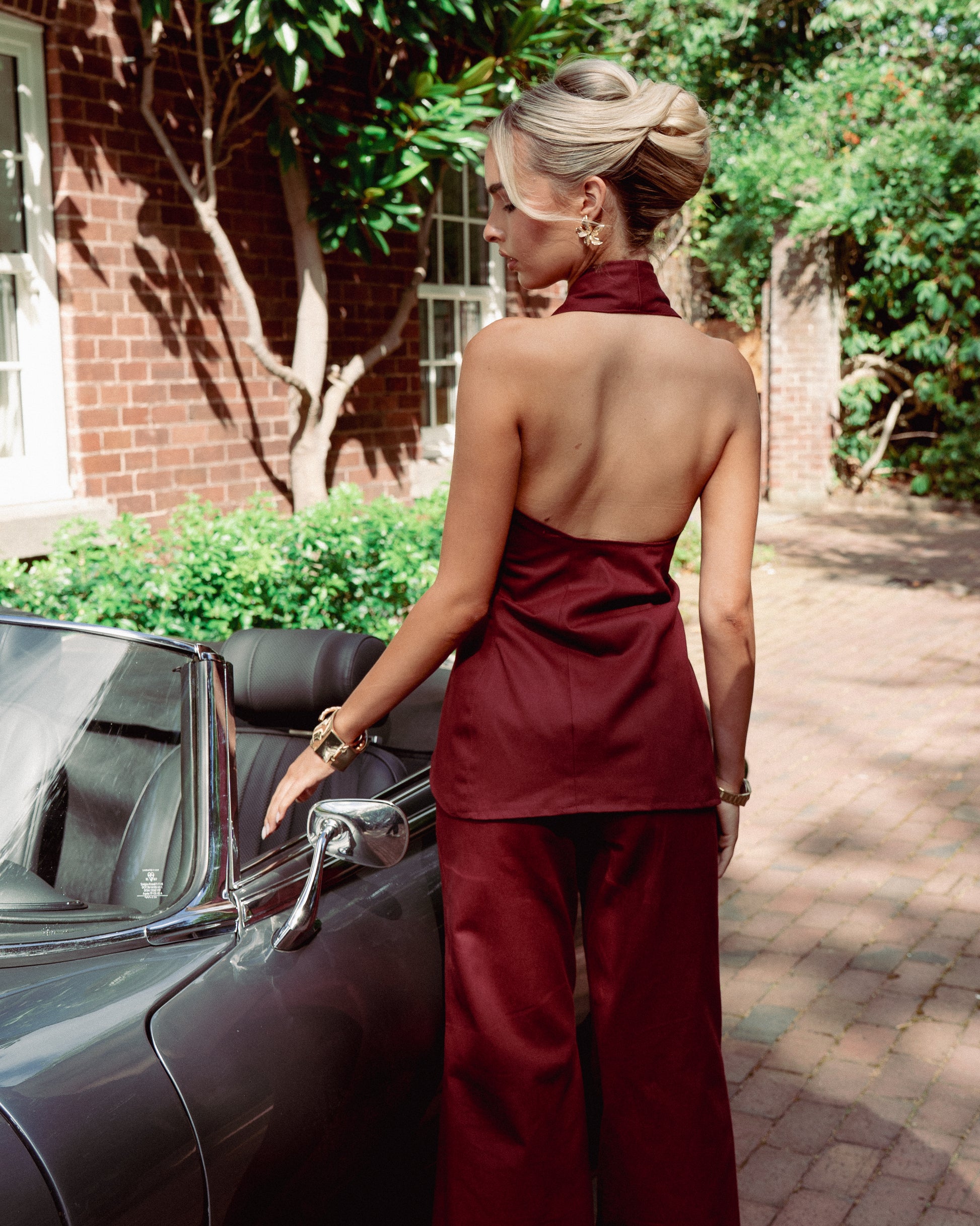 Novacki Backless Waistcoat in Plum